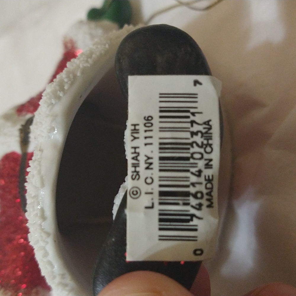 SHIAH YIH Santa Christmas Ornament w/ Dangling Legs - Picture 4 of 4